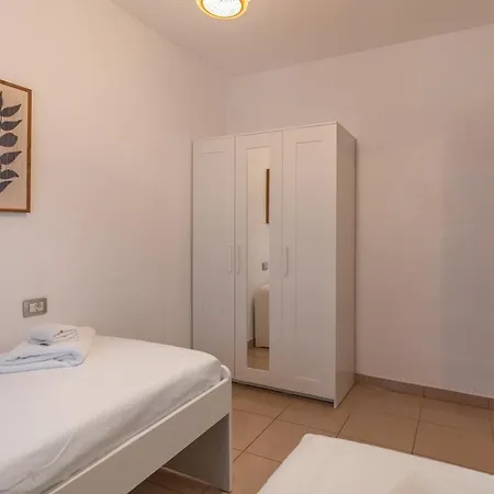 Apartment Atlantic